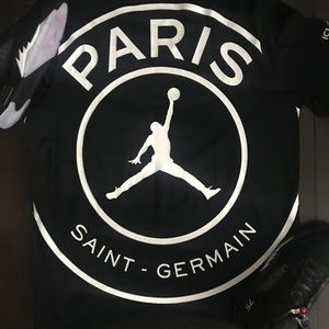 Jordan X PSG Logo shirt